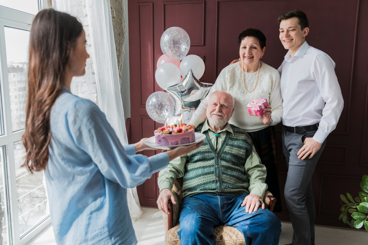 Tips for family members to take care of dementia patients at home
